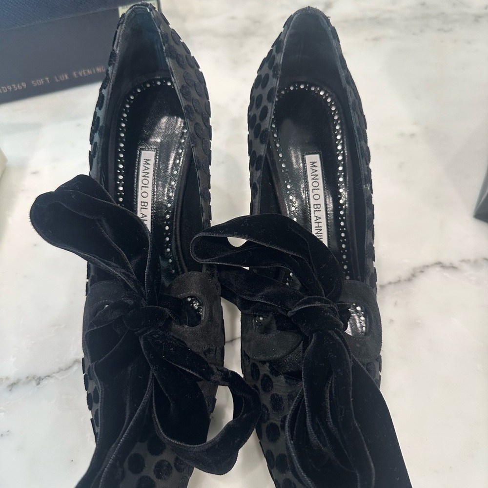 Manolo Blahnik Black Flats Velvet Loafers